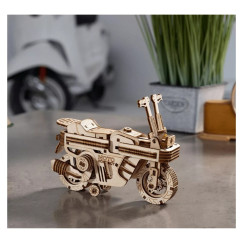 Moto compact �sszecsukhat� robog� - mechanikus modell (UGEARS)