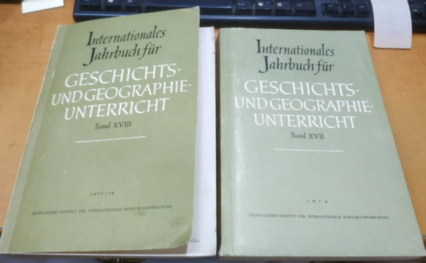 Georg-Eckert-Institut - Internationales Jahrbuch fr Geschichts- und Geographie-Unterricht Band XVII. + Band XVIII. (2 ktet)