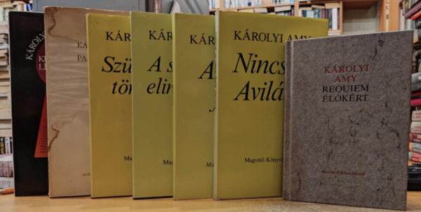 Krolyi Amy - 7 db Kroly Amy: A nyl feje; A szobrok elindulnak; Kulcslyuk-lra; Nincs t Avilba; Requiem lkrt; Pakli krtya; Szletsem trtnete