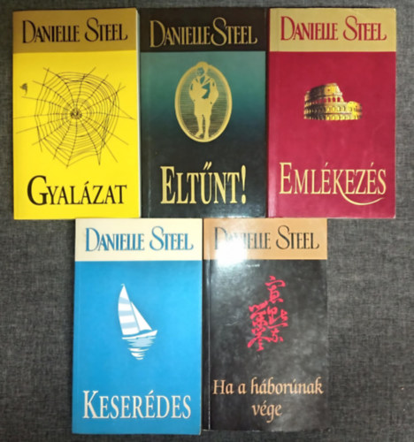 Danielle Steel - (5db) Danielle Steel romantikus könyvcsomag: Gyalázat / Eltűnt! / Emlékezés / Keserédes / Ha a háborúnak vége