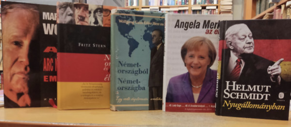 Pietsch Lajos, Wolfgang Gans Edler Putlitz, Fritz Stern, Markus Wolf Helmut Schmidt - 5 db nmet politika: Nyugllomnyban; Angela Merkel az els; Nmetorszgbl Nmetorszgba; t Nmetorszg s egy let; Az arc nlkli ember