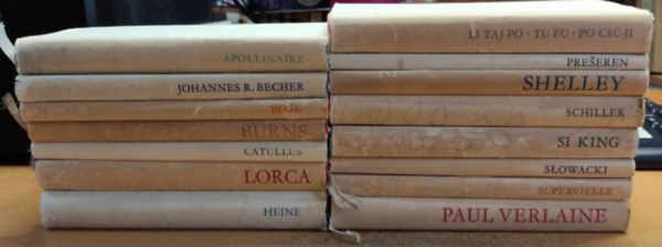 Lyra Mundi - 15 db Lyra Mundi: Apollinaire; R. Becher; Blok; Burns; Catullus; Lorca; Heine; Li Taj-Po-Tu Fu-Po Cs-Ji; Preseren; Shelley; Schiller; Si King; Slowacki; Supervielle; Verlaine