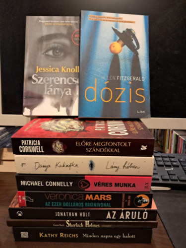 Helen Fitzgerald, Patrica Cornwell, Danya Kukafka, Michael Connelly, Rob Thomas, Jonathan Holt Jessica Knoll - 9 db-os krimi KNYVMENT AJNLAT: Szerencse lnya+Dzis+Elre megfontolt szndkkal+Lny a hban+Vres munka+