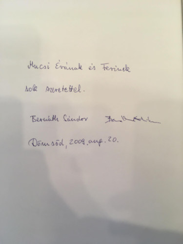 Bern�th S�ndor- Bern�th Attila - Kunszentmikl�s r�gi k�pes levelez�lapokon �s eml�kekben. 177 k�ppel.