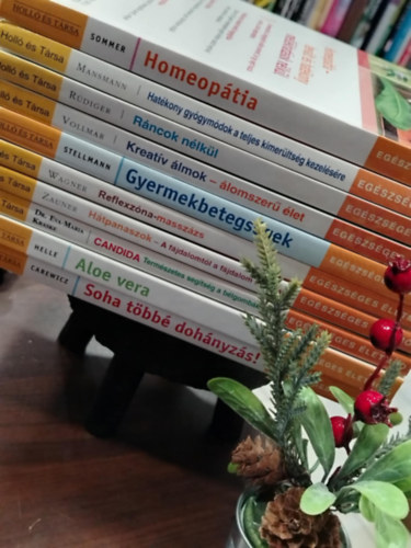 Vinzen Mansmann, Margit R�diger, Klausbernd Vollmar, Stellmann, Hermannmichael, Franz Dr. Wagner, Renate Zauner, Eva-Maria Kraske, Eva Helle, Carewicz, Otmar-Carewicz, Boris Swen Sommer - K�NYVMENT� AJ�NLAT, 10 DB. Eg�szs�ges �letm�d sorozat. Homeop�tia, Hat�kony gy�gym�dok a teljes kimer�lts�g kezel�s�re, R�ncok n�lk�l - A fiatals�g �s a sz�ps�g meg�rz�se, Kreat�v �lmok - �lomszer� �let, Gyermekbetegs�ge