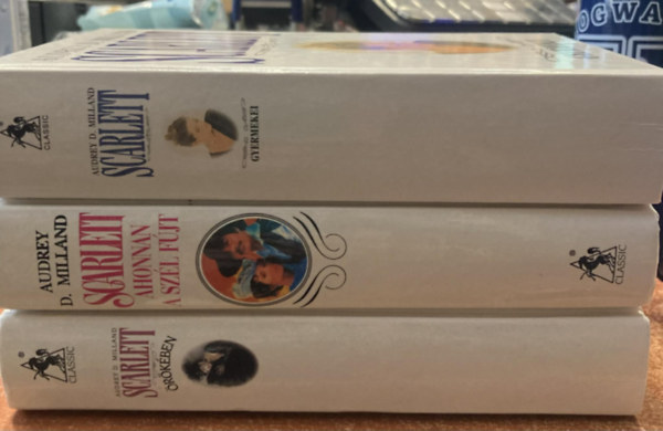 Audrey D. Milland - 3 db Audrey D. Milland k�nyvcsomag