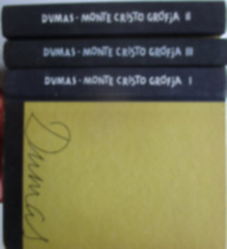 SZERZ� Alexandre Dumas - 5db Dumas k�nyv : Monte Cristo Gr�fja I-III.  -  A Vil�g Ura I-II.