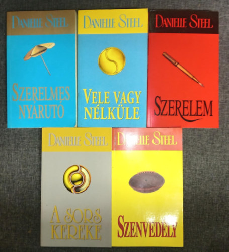 Danielle Steel - (5db) Danielle Steel romantikus knyvcsomag: Szerelmes nyrut / Vele vagy nlkle / Szerelem / A sors kereke / Szenvedly