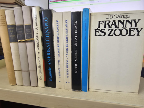 Pu Ji, Ernest Hemingway, Lev Tolsztoj, Georges Simenon, Simone de Beauvoir, Stefan Heym, Merle Robert, Alberto Moravia, J. D. Salinger - 9db regény 11 kötetben, KÖNYVMENTŐ AJÁNLAT: Pu Ji az utolsó kínai császár voltam+ Búcsú a fegyverektől+ Anna Karenina I-II+ A költözködés/ A macska+ Amerikai útinapló+ A sasok és griffmadarak I-II+ Állati elmék+ Az unalom+ Franny