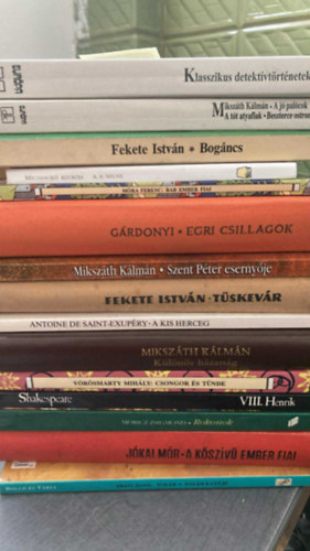 Gárdonyi Géza, Fekete István, Jókai Mór Mikszáth Kálmán - 15 db kötelező vagy ajánlott olvasmány