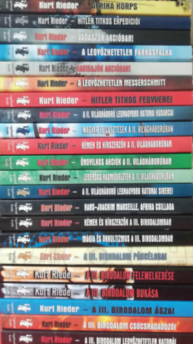 Kurt Rieder - 22 darab Kurt Rieder vilghbors knyv