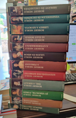 Robert Merle - Francia hist�ria I-XII.: Francia hist�ria/Csik��veink/J� v�rosunk, P�rizs/�me, a kir�ly!/Szenved�lyes szeretet/A pirkadat/Libben a szoknya/A gyermekkir�ly/Az �let r�zs�i/Liliom �s b�bor/Veszedelem �s dics�s�g/�rm�ny �s cselsz�v