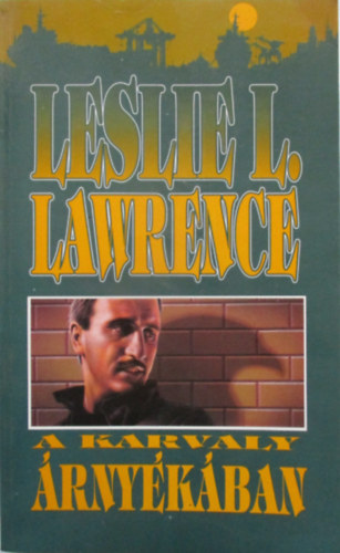 Leslie L. Lawrence - A Karvaly rnykban