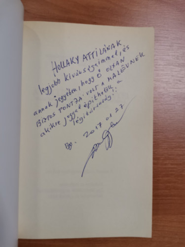 dr. Mikl�s Gyula Csaba - A n�lus delta f�nyei �s m�s elbesz�l�sek (L�giforgalommal kapcsolatos t�rt�netek a Mal�v sz�neiben)