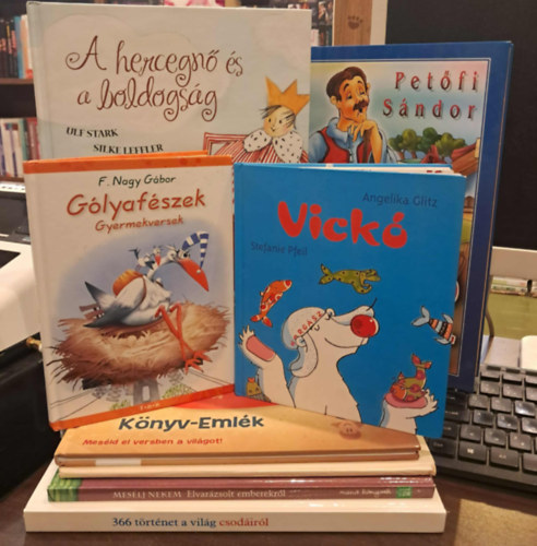 Erds Lszl, Andre Bertino s Fredo Valla, F. Nagy Gbor, Angelika Glitz, Kurt Kauter, Petfi Sndor, Ulf Stark Luzsi Marg  (szerk.) - 8 db-os mess/verses KNYVMENT AJNLAT gyerekeknek: Meslj nekem elvarzsolt emberekrl, Fordtott virg, 366 trtnet a vilg csodirl, Glyafszek, Vick, Hogyan lett kirly a kondorkesely, Pat Pl r, A hercegn s a bo