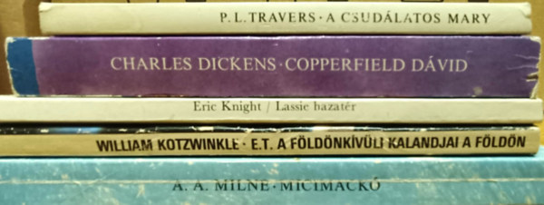 Eric Knight, William Kotzwinkle, Charles Dickens, P. L. Travers A. A. Milne - Ifjsgi knyvcsomag