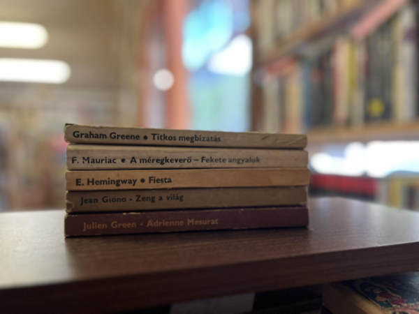 Green J., Giono, J., E. Hemingway, Francois Mauriac, Graham Greene - 5 db Olcsó Könyvtár könyv