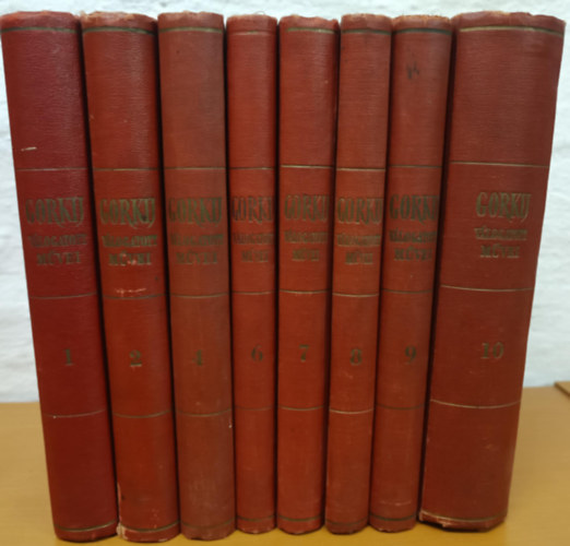 Gorkij v�logatott m�vei 1-10 ( hi�nyzik a 3. k�tet)