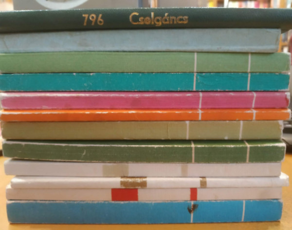 12 db Sporszab�lyok: Atl�tika; Cselg�ncs; Ker�kp�roz�s; K�zilabd�z�s; Kos�rlabd�z�s; Labdar�g�s; M�korcsoly�z�s; �k�lv�v�s; Teniszez�s; �ttusa, h�romtusa; R�plabd�z�s; �sz�s, m�ugr�s, v�zilabd�z�s