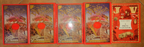 4 keménykötésű reprint Jules Verne regény és egy puhatáblás ajándékba: A "Cynthia" hajó története, Három orosz és három angol, Világ ura, Strogoff Mihály utazása + Prémvadászok