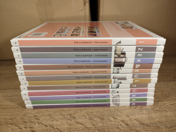 zek s kultrk I-XIII. (Mexiki, francia, orosz, trk, olasz, indiai, knai, spanyol, nmet-osztrk, grg, arab, japn s thai konyha)
