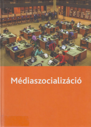 K�sa �va - M�diaszocializ�ci�