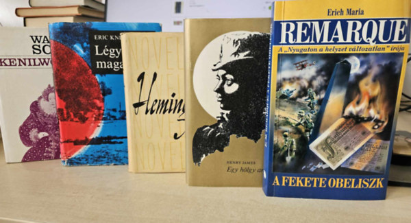 Eric Knight, Erich Maria Remarque, Ernest Hemingway, Walter Scott Henry James - 5db-os szpirodalmi knyvcsomag: Egy hlgy arckpe+ Lgy h magadhoz+ A fekete obeliszk+ Novellk+ Kenilworth