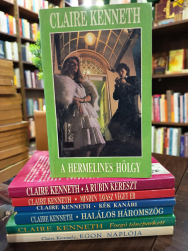 Claire Kenneth - Claire Kenneth 7 darabos K�NYVMENT� AJ�NLAT: A hermelines h�lgy, A rubin kereszt, Minden tavasz v�get �r, K�k kan�ri, Hal�los h�romsz�g, Egon napl�ja