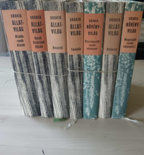 7 db Ur�nia �llatvil�g �s n�v�nyvil�g:als�bbrend� �llatok,halak k�t�lt�ek h�ll�k,rovarok,eml�s�k,madarak,alacsonyabbrend� n�v�nyek,magasabbrend� n�v�nyek I.