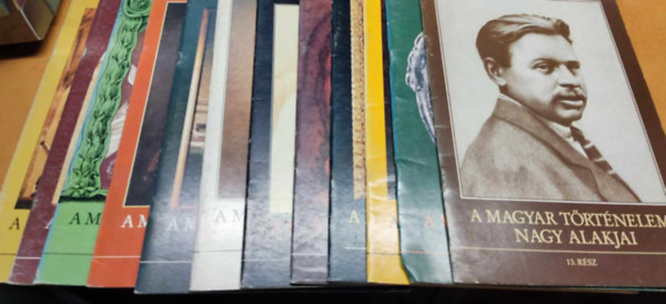 12 db: A magyar t�rt�nelem nagy alakjai