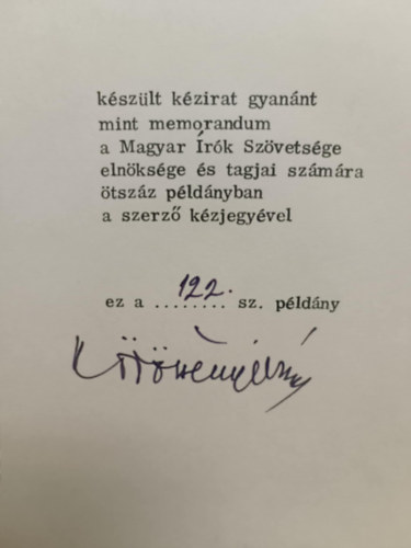 K�r�ss�nyi J�nos - Az �nv�delemr�l- sz�mozott al��rt