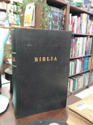 Biblia - 1926-os kiadású Károli-Biblia