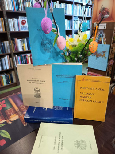 Pénovátz Antal, Dr. Balogh István, Faggyas István, Viera Gasparíková Domonkos O.-Nagybákay P. - Néprajz csomag 6 darabos KÖNYVMENTŐ AJÁNLAT: In memoriam Sztrinkó István (Folklór és etnográfia 85.), Magyarország kézművesipartörténetének válogatott bibliográfiája, Vajdasági magyar néprajzi kalauz, Ecsedi István élete és mu