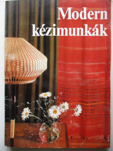 Minerva - Modern k�zimunk�k