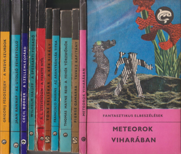 10 db ktet a Delfin Knyvek sorozatbl: Meteorok viharban + Tavasz kapitny + A fehr trzsfnk + Az aranybnyk titka + A kk sirly + A fekete nyl + A spessarti fogad + A szellemleoprd + Az utols fehrtoll + A Medve-szurd