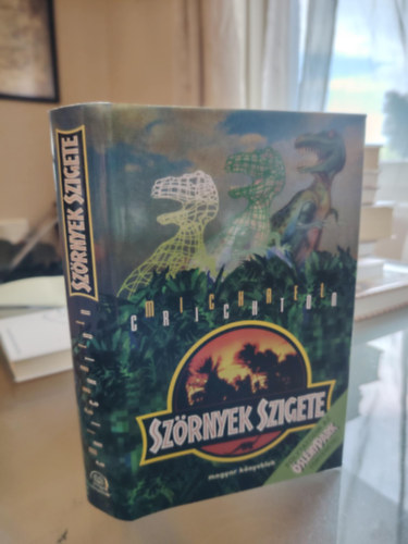 Michael Crichton - Sz�rnyek szigete - �sl�nypark folytat�sa
