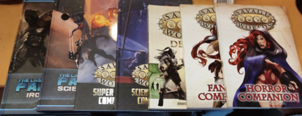 Pinnacle Entertainment Group - 7 db szerepj�t�k fantasy, Savage Words: Horror Companion; Fantasy Companion; Savage Worlds Deluxe Explorer's Edition; Science Fiction Companion; Super Powers Companion; The Last Parsec Scientorium; The Last Parsec Irongate