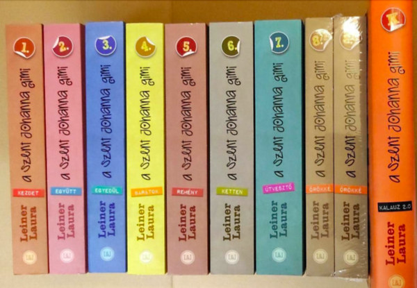 Leiner Laura - A Szent Johanna gimi sorozat 1-8. ( 9 ktetben)