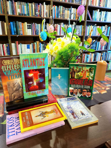 Krudy Gyula, Krúdy Gyula, Charles Berlitz, Hans-Peter Waldrich, A.C. Bhaktivedanta Swami Prabh, Anthony De Mello, The Bhaktivedanta Book Trust, Christian Rosenkrautz Szilvásy Judit - Ezotéria könyvcsomag 9 darabos KÖNYVMENTŐ AJÁNLAT: Feng Shui út a boldogsághoz, Álmoskönyv, Elfeledett világok titkai, Atlantisz - Az elsüllyedt kontinens titka, Ezoterika - Keleti és nyugati tradíciók, A szeretet és odaadás yogája,