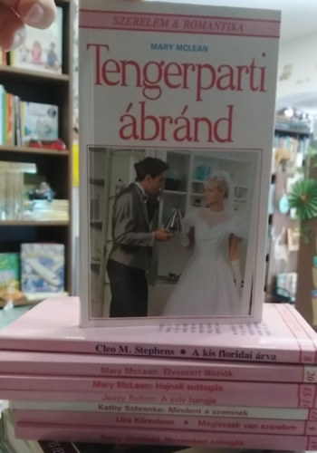 Liza Kürschner, Kathy Schranko, Mary McLean, Jessy Belton, Cleo M. Stephens Betty Shelfield - 8 db-os KÖNYVMENTŐ AJÁNLAT, romantikus: Novemberi zokogás+ Mégiscsak van szerelem+ Mindent a szemnek+ Tengerparti ábránd+ A szív hangja+ Hajnali suttogás+ Elveszett illúziók+ A kis floridai árva