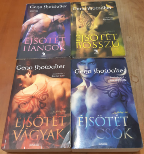 Gena Showalter - Az Alvilg Urai 1-4. (jstt vgyak, jstt csk, jstt bossz, jstt hangok)