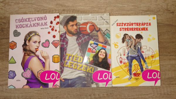 Jenny B. Jones Kelly Oram - 3 remek ifjúséági regény kamaszlányoknak: Tiéd leszek!, Szívzűrterápia strébereknek, Csókelvonó kockáknak