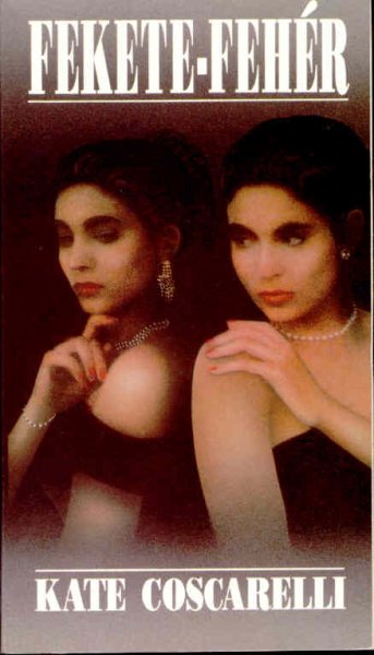 Kate Coscarelli - Fekete-feh�r