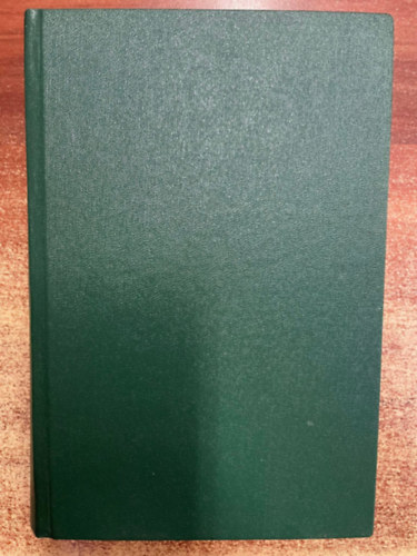 May Kroly - A sivatagon keresztl-kasul I.