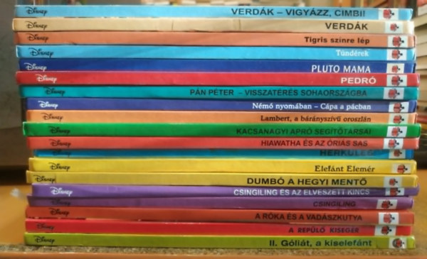 Disney Enterprises Inc - 19 db Disney k�nyvklub: II. G�li�t, a kiselef�nt; A rep�l� kiseg�r; A r�ka �s a vad�szkutya; Csingiling; Csingiling: Elveszett kincs; Dumb�, a hegyi ment�; Elef�nt Elem�r