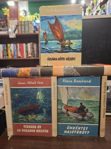 Bernard Gorsky, Thor Heyerdahl, H.A. Bernatzik, Jean-Albert Foex, Alain Bombard, Baracs Dénes, E. Huxley James R. Ullman - 8 db a Világjárók sorozatból, KÖNYVMENTŐ AJÁNLAT: A Himalája fia, Az utolsó sziget, Tutajjal a Csendes-óceánon, Óceánia népei között, Tízezer év az óceánok mélyén, Önkéntes hajótörött, A fal mögött: Kína, E fényes Eldo