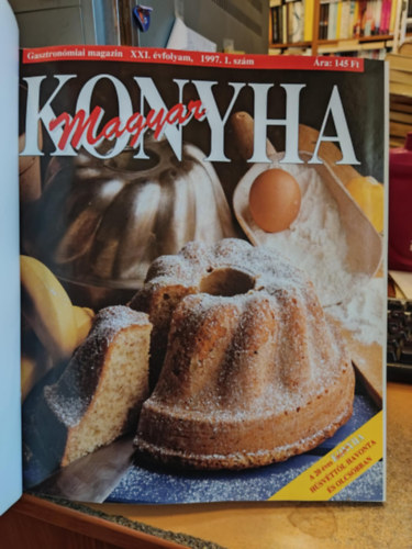 10 db Magyar Konyha, gasztronmiai magazin (Lapszmok a termklapon)