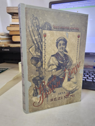Rézi Néni - Szegedi szakácskönyv - Ezernél több ételkészítési utasítással (Igazi Magyar Konyha)