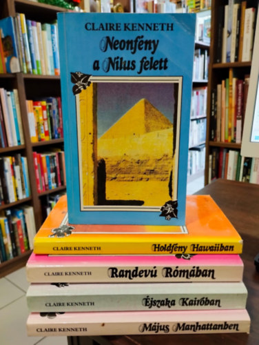 Claire Kenneth - Romantikus knyvcsomag 5db-os: KNYVMENT AJNLAT: Neonfny a Nlus felett, Holdfny Hawaiiban, Randev Rmban, jszaka Kairban, Mjus Manhattanben