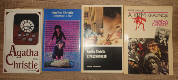 Osvát Katalin Agatha Christie - 3 remek krimi Agatha Christie-től és ajándékkönyvvel a krimi királynőjéről: Harmadik lány, Órák, Cipruskoporsó + A krimi királynője
